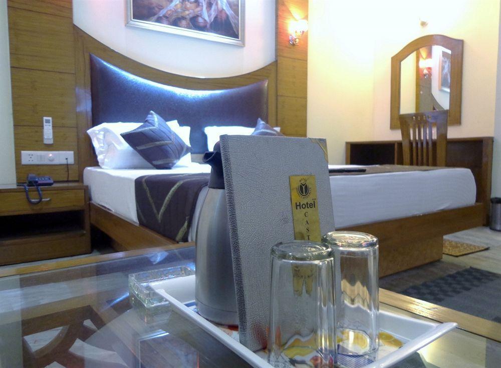 Hotel Castle Blue New Delhi Near Igi Airport Extérieur photo